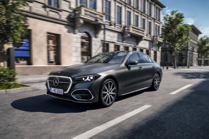 Mercedes Classe C thermique : un lifting pour se donner des airs d’électrique