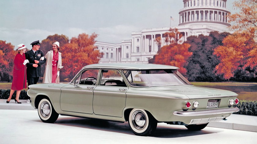 chevrolet_corvair_deluxe_700_sedan_31