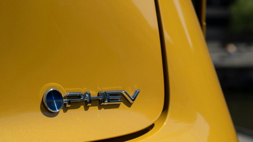 Hybrides rechargeables : pourquoi cinq fois plus de CO2 qu'annoncé ?