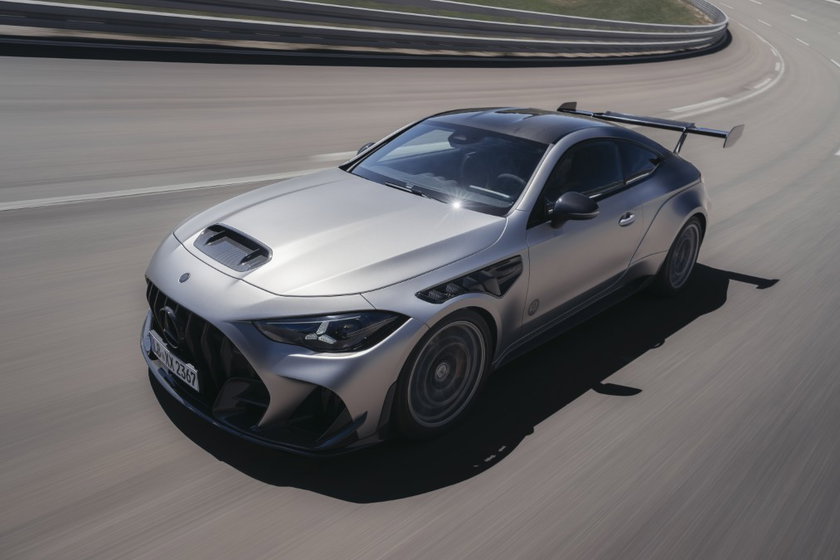 Mercedes-AMG CLE 646 Spezialanfertigung : coupé hypertrophié