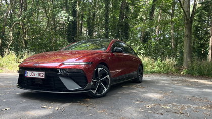 TEST - Hyundai Ioniq 6 N Line: geheelonthouder in trainingspak