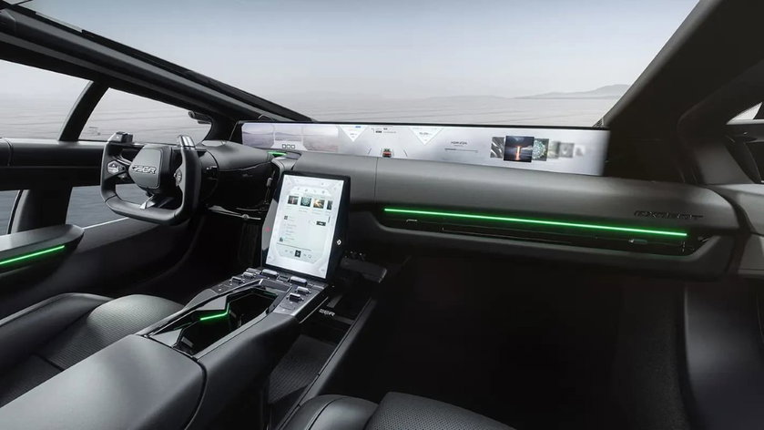 Ceer Motors EXOBOT  Sedan (Nouvelle taille 1)