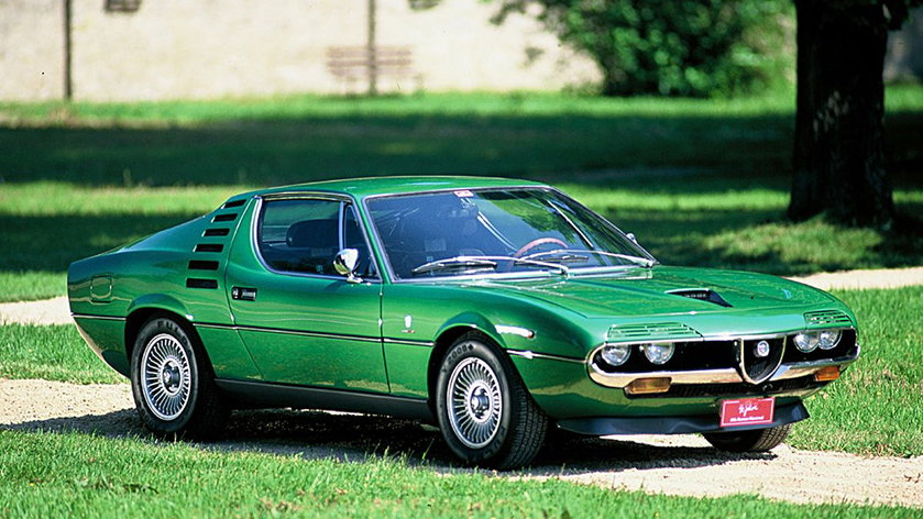 Oldtimer de la semaine : l’Alfa Romeo Montreal, faut-il vraiment la fuir ?