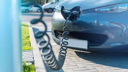 Tweedehands: Belgische markt krimpt en betaalbare elektrische auto’s zijn nu al schaars