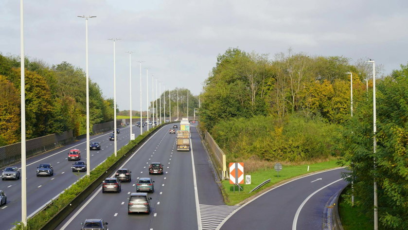 Vignette et taxe de circulation : la Wallonie boucle sa réforme auto, qui paiera plus, qui paiera moins ?