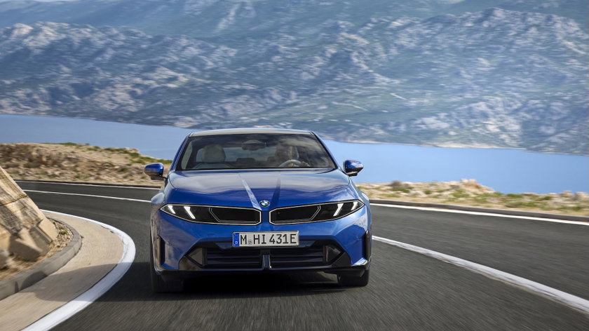 P90657657_highRes_the-new-bmw-i3-50-xd