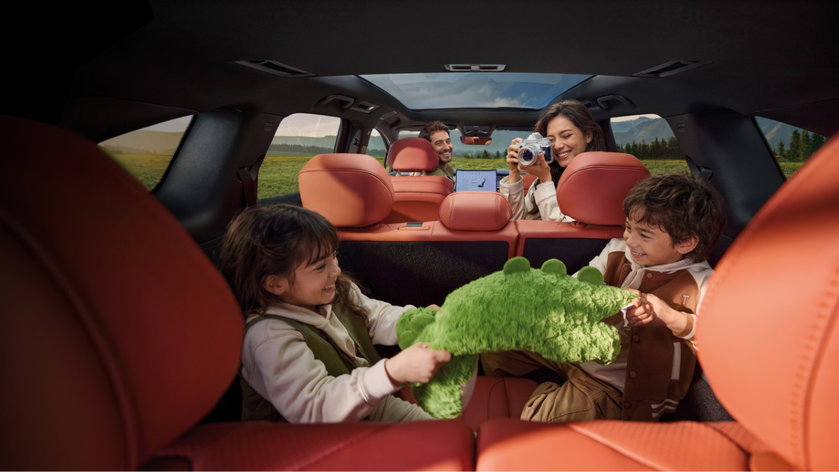 BYD Atto 8 - Gocar (2)