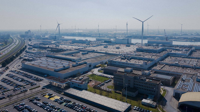 347932_EX30_Start_of_Production_at_Volvo_Car_Gent