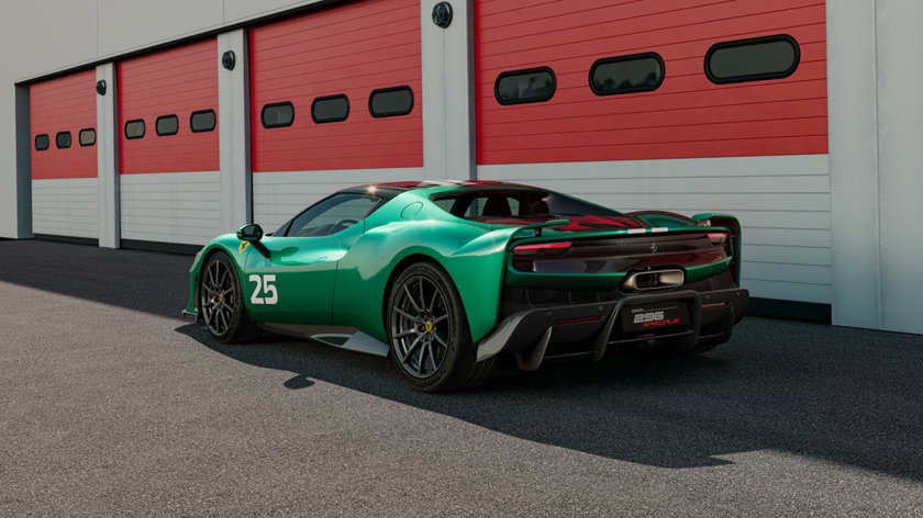 04_Coupe_rear34_16_9_def4992e-57bf-4f75-9765-d074b25f4d82