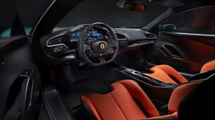 20250321_FERRARI0944_copy.1_a6eeb0ea-b80e-42ef-9ba8-a4d374d57277