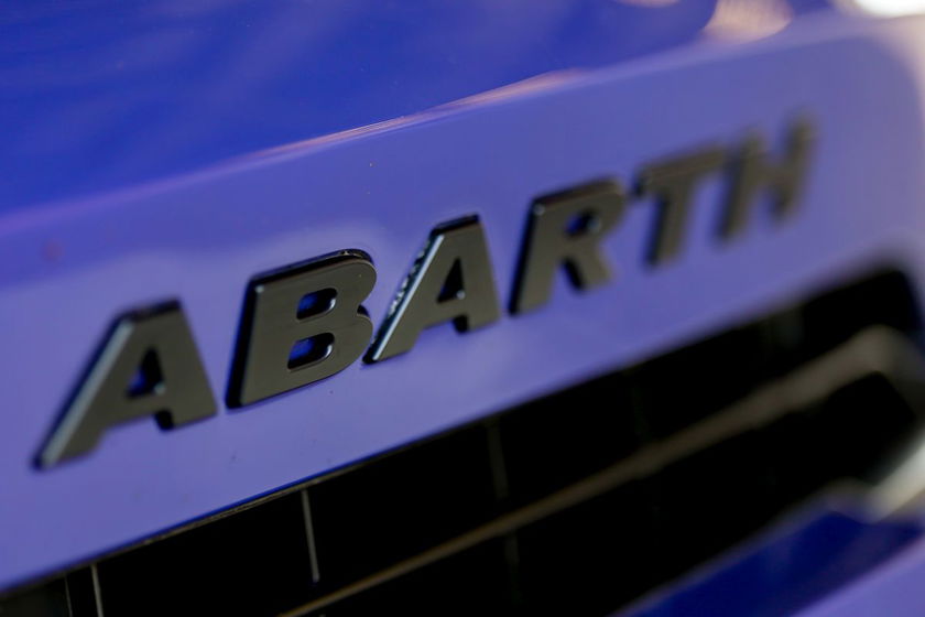 Abarth600e