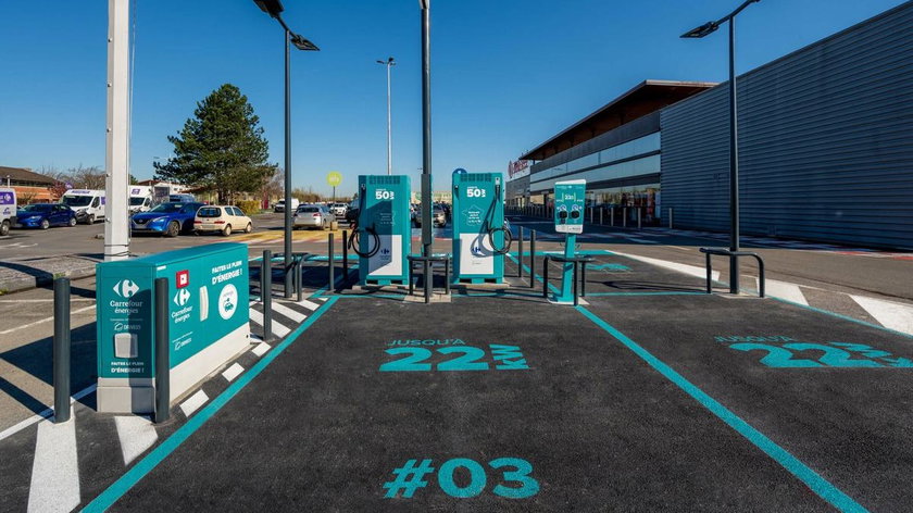 DRIVECO_Carrefour-Market_Estaire_5-scaled-1