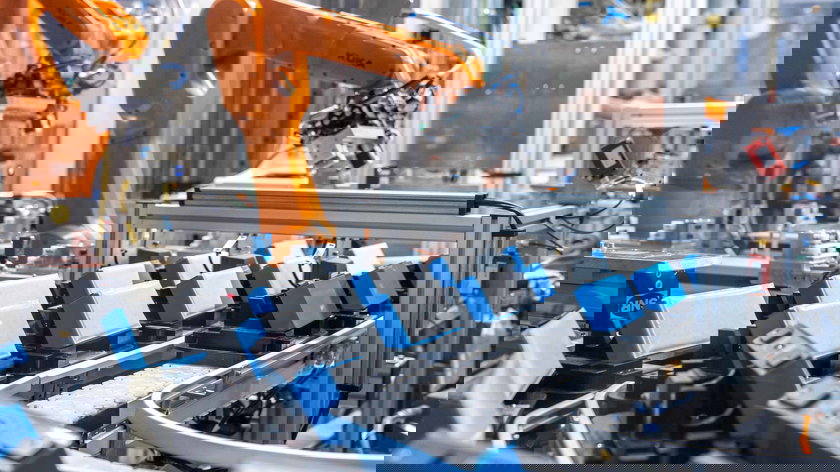 P90473545_highRes_production-of-batter