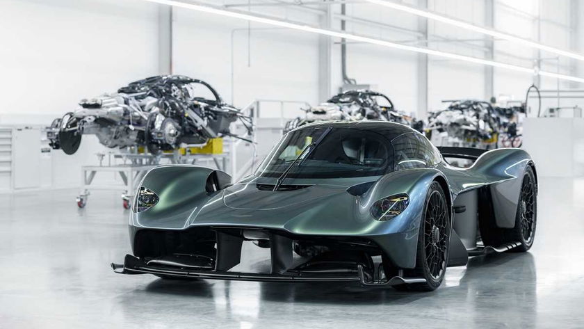 First_Aston_Martin_Valkyrie_customer_car_complete