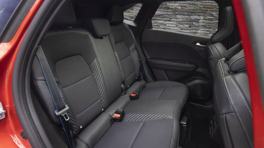 Renault Symbioz full hybrid E-Tech - Esprit Alpine - Rouge Flamme (1)