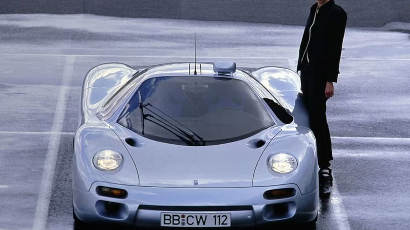 isdera_commendatore_112i_prototype_1_0000005b071a0556
