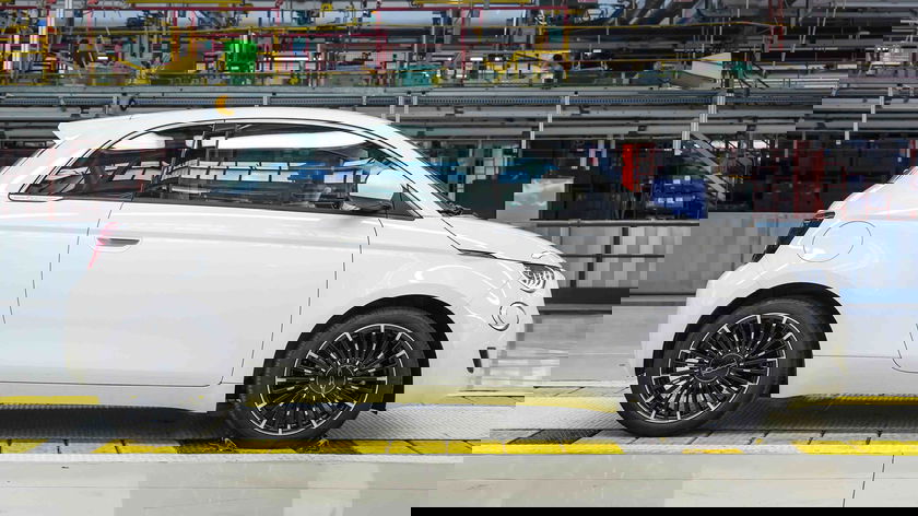NewFiat500HybridatMirafiori_preview