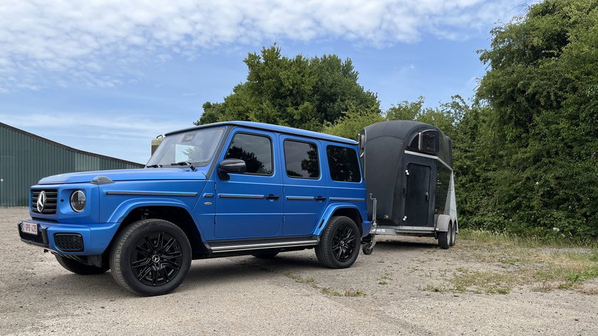 Mercedes-G580-trailer-gocar
