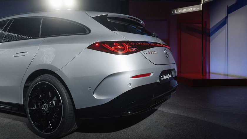 pre-media_25c0195_014