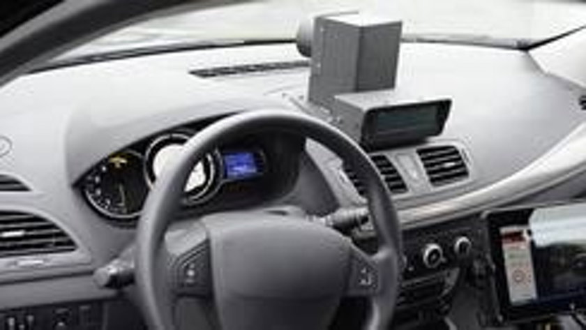 Radar-DEXTER-interieur-gocar