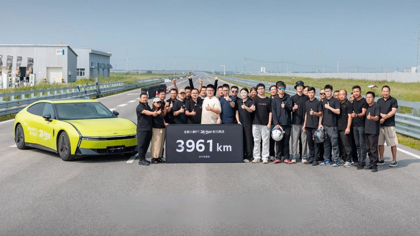 xpeng-p7-record-endurance-24h-5