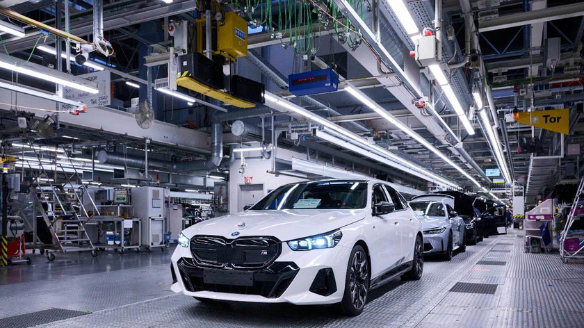 bmw-i5-production