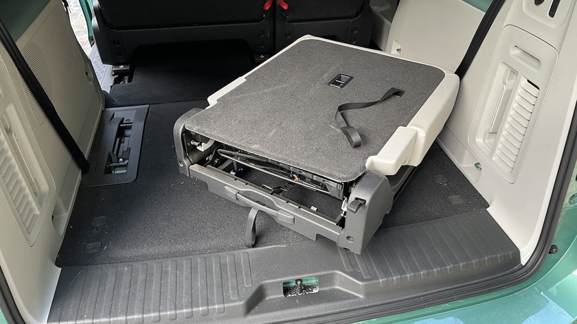 derde-zitrij-VW-IDBuzzLWB-gocar