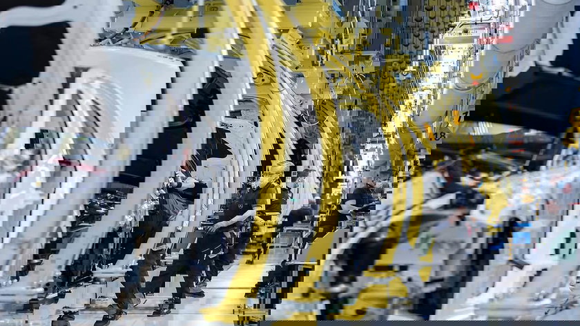 mercedes-benz-wiederanlauf-2020-w1680xh945-cutout - copie