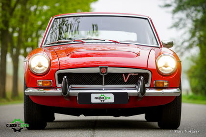 MG MGB MGB GT V8