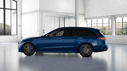 Mercedes Classe C 300 DE Break AMG Line | Panoramisch Dak | Head-Up Display | 360° Parkeerpakket | MEmory Zetels | Smartphone Integratie | Verwarmde Zetels | Widescreen |