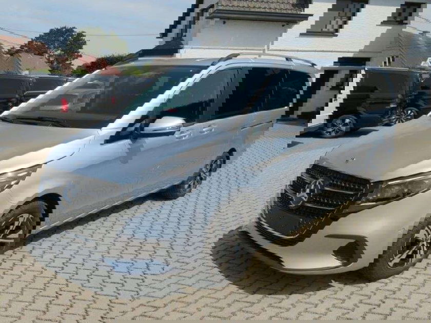 Mercedes