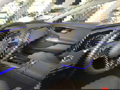 Mercedes E-Klasse Break E 220 d Avantgarde DISTRONIC - KEYLESS GO - BLIS - COMAND - ALU - FULL LED - SFEERVERLICHTING