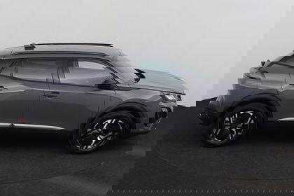 Peugeot 2008 ALLURE 1.2 PURETECH HYBRID e-DSC6 ALLURE 1.2 PURETECH HYBRID e-DSC6 + A/T + GPS + CARPLAY + CAMERA + PDC + HALF/LEDER + CRUISE + ALU 17