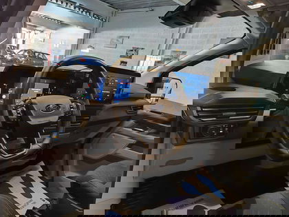 Ford Transit Custom 2.0 TDCi L1H1/ Limited / 5 PLACES / Automatique