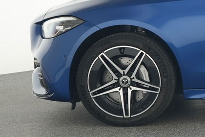 Mercedes C-Class 300 e Break AMG Line | Panoramisch Dak | Memory Zetels | Verwarmde Zetels | Smartphone Integratie | Widescreen |