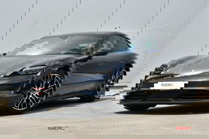 Porsche Taycan Taycan Performance Plus I HUD I Warmtepomp I BOSE