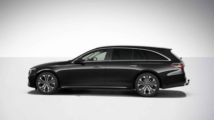 Mercedes E-Klasse 300 E Break Luxury Line | Distronic | Memory Zetels | Dodehoekassistent | Smartphone Integratie | Widescreen |