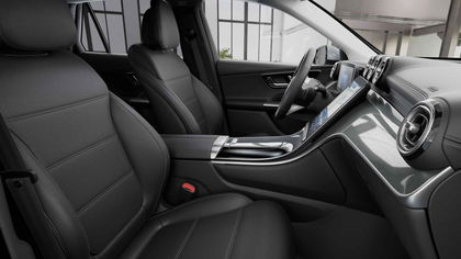 Mercedes GLC 300 e 4Matic Luxury Line | Panoramisch Dak |  Memory Zetels | Dodehoekassistent | Smartphone Integratie | Widescreen |