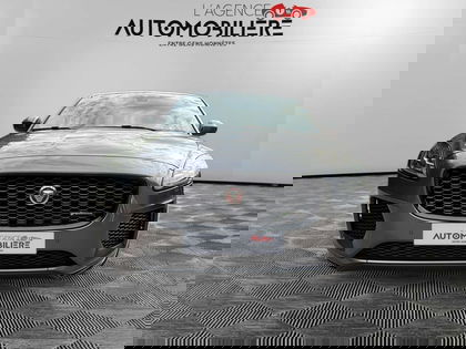 Jaguar E-Pace E-Pace 2.0 T AWD R-Dynamic (EU6.2)