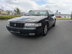 Cadillac STS