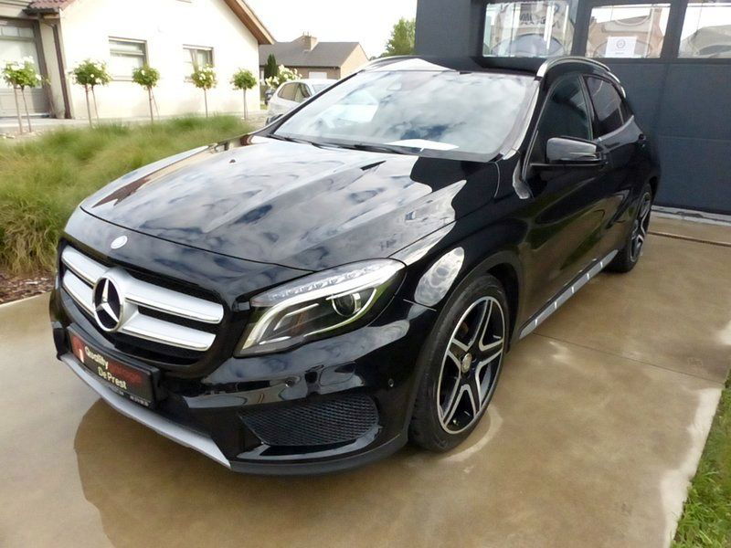 Mercedes GLA