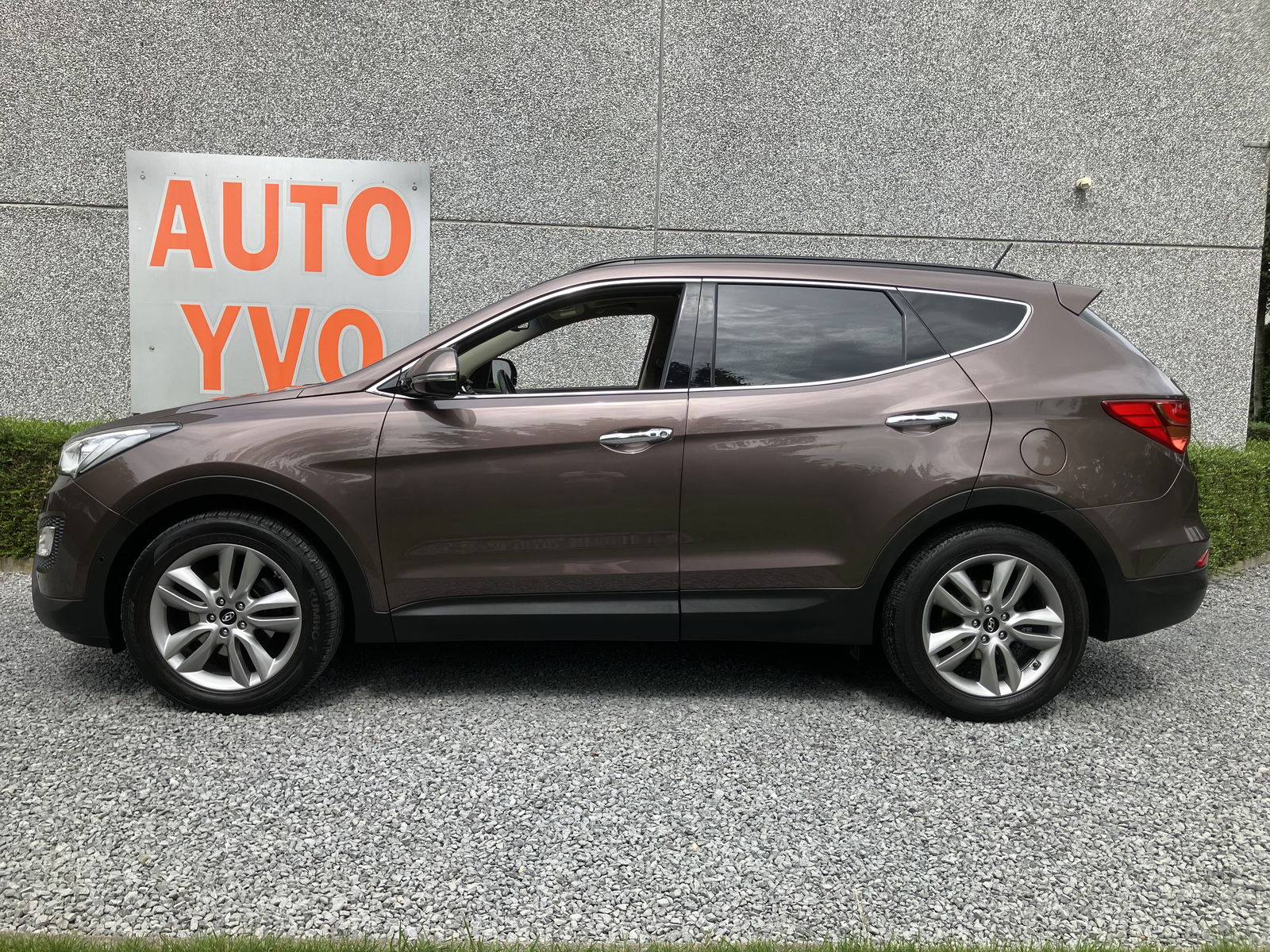Hyundai_Santa Fe_2
