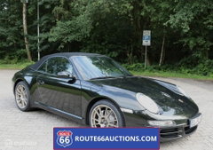 Porsche 911 CARRERA