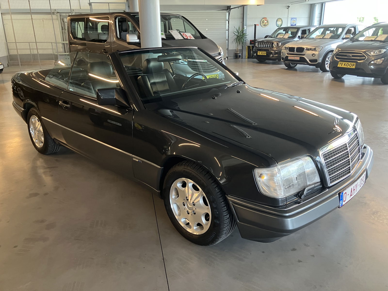 Mercedes 220