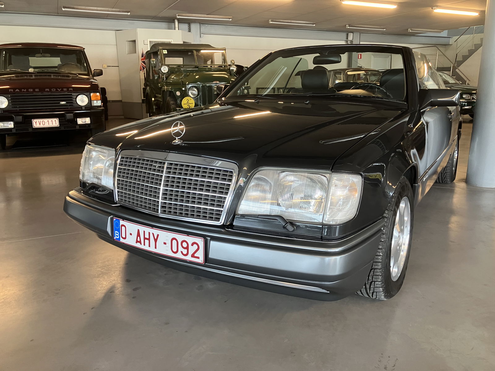 Mercedes_220_3