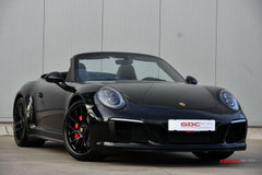 Porsche 911 CARRERA