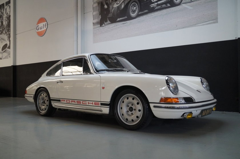 Porsche 911