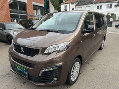 Peugeot Traveller