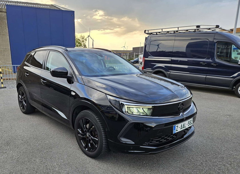 Opel Grandland