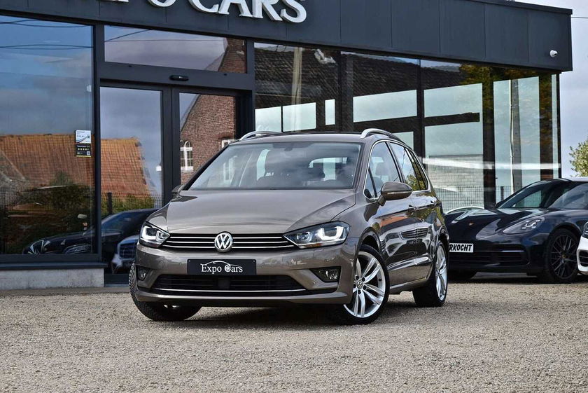 Automobile Vw Sportsvan Occasion Volkswagen Golf Sportsvan